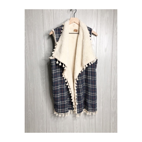 easel Sweaters Easel Fur Plaid Vest Med Poshmark